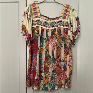 Johnny Was Ruffled Red and Orange Flutter Sleeve Top